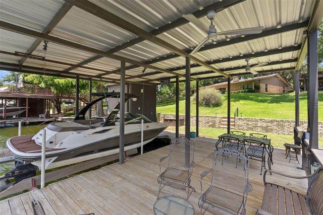 141 Perry LN, Kingsland, TX 78639