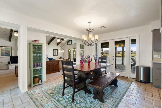 141 Perry LN, Kingsland, TX 78639