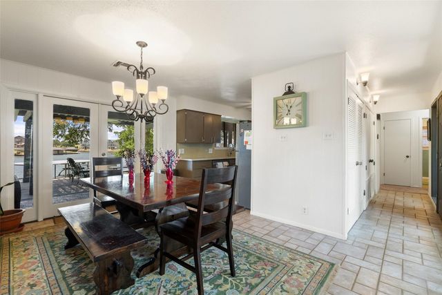 141 Perry LN, Kingsland, TX 78639