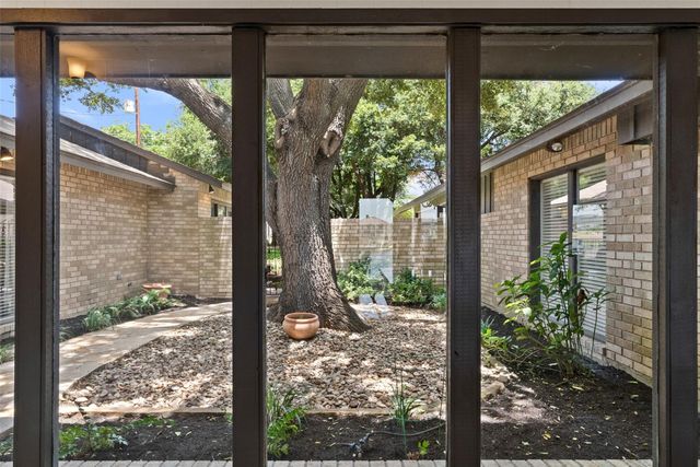 141 Perry LN, Kingsland, TX 78639