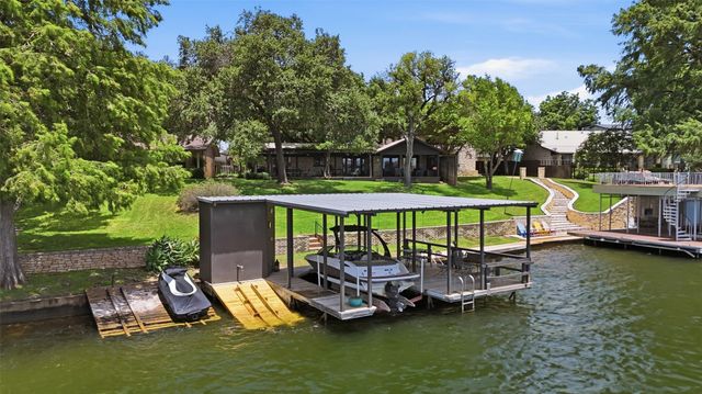 141 Perry LN, Kingsland, TX 78639