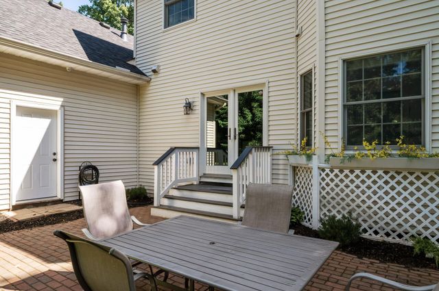 38104 Everton Avenue, North Branch, MN 55056