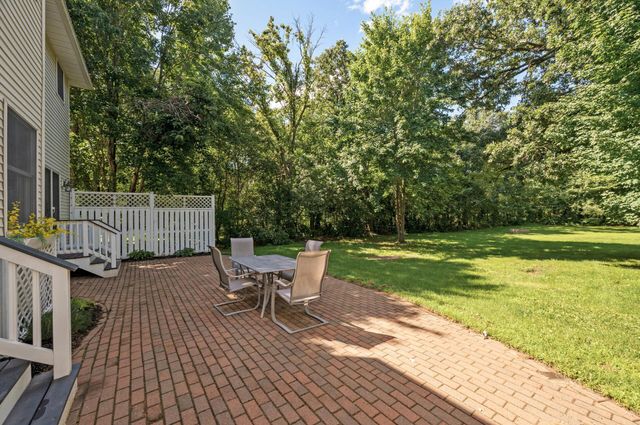 38104 Everton Avenue, North Branch, MN 55056