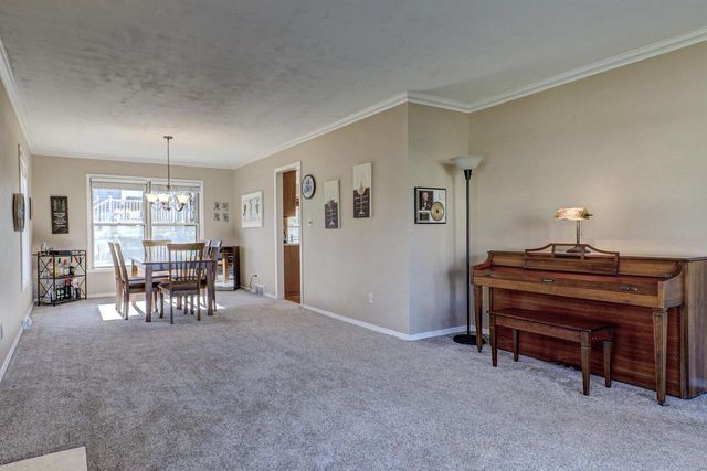 624 S KELLER PARK DRIVE, Appleton, WI 54914