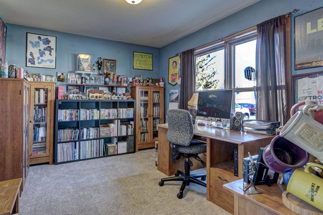 624 S KELLER PARK DRIVE, Appleton, WI 54914