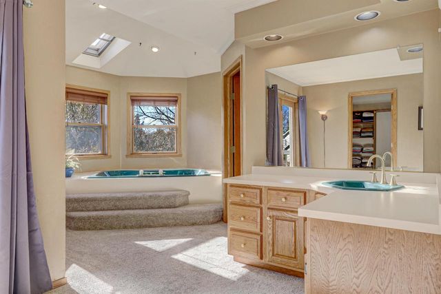 624 S KELLER PARK DRIVE, Appleton, WI 54914