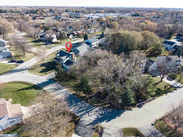 624 S KELLER PARK DRIVE, Appleton, WI 54914