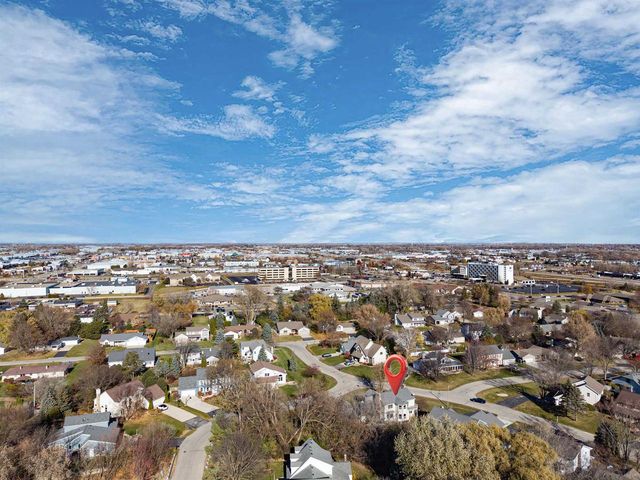 624 S KELLER PARK DRIVE, Appleton, WI 54914