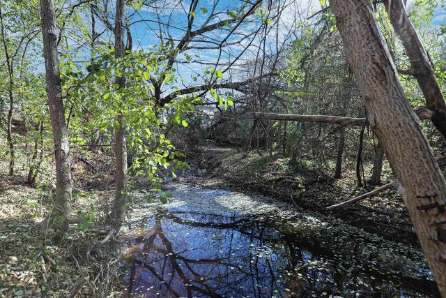 624 S KELLER PARK DRIVE, Appleton, WI 54914