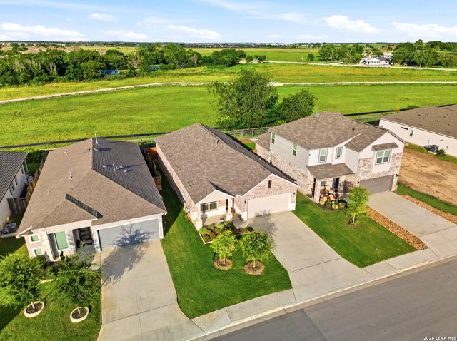 953 Willowbrook, New Braunfels, TX 78130