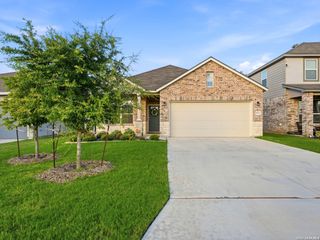953 Willowbrook, New Braunfels, TX 78130