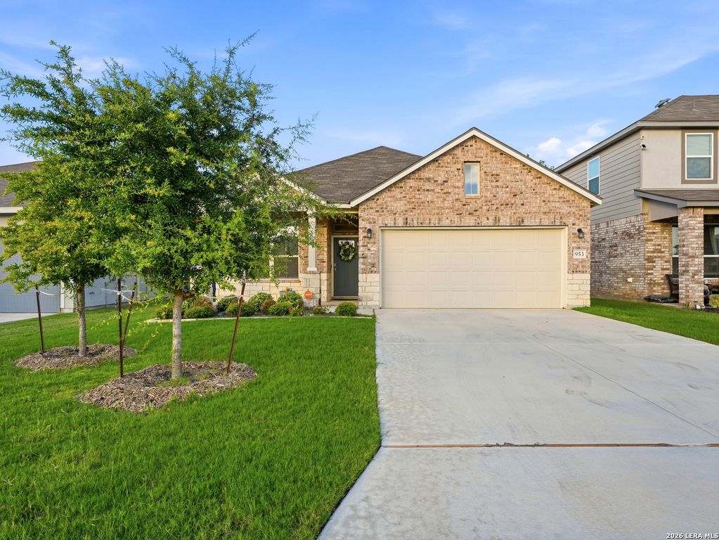 953 Willowbrook, New Braunfels, TX 78130
