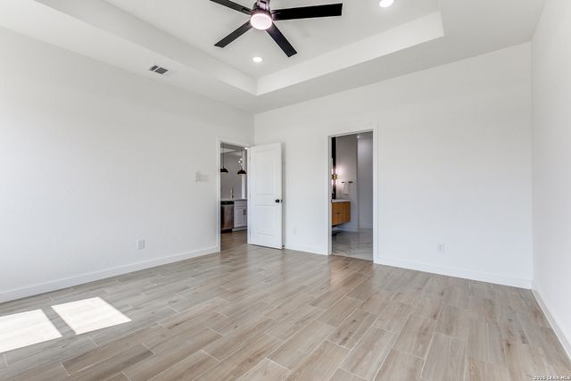 12910 Pueblo Nuevo Dr, Atascosa, TX 78002