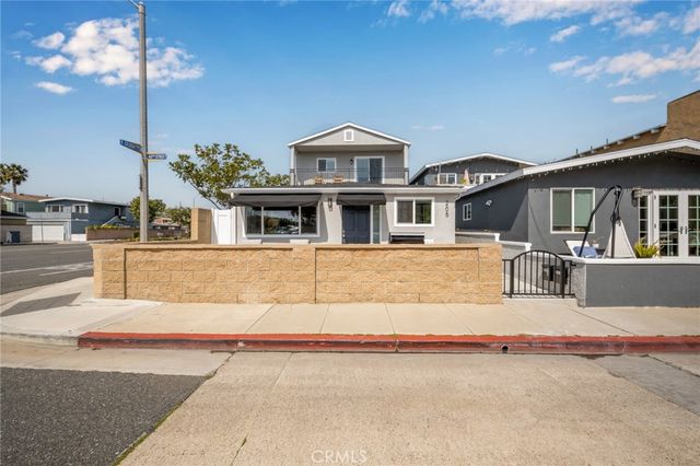 205 42nd Street, Newport Beach, CA 92663