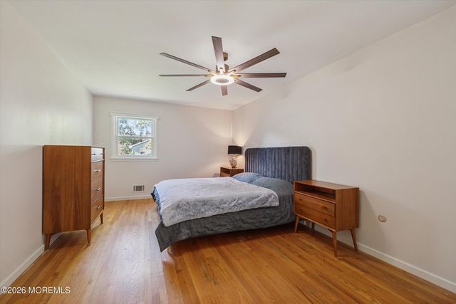 4 Wylie Terrace, Morganville, NJ 07751