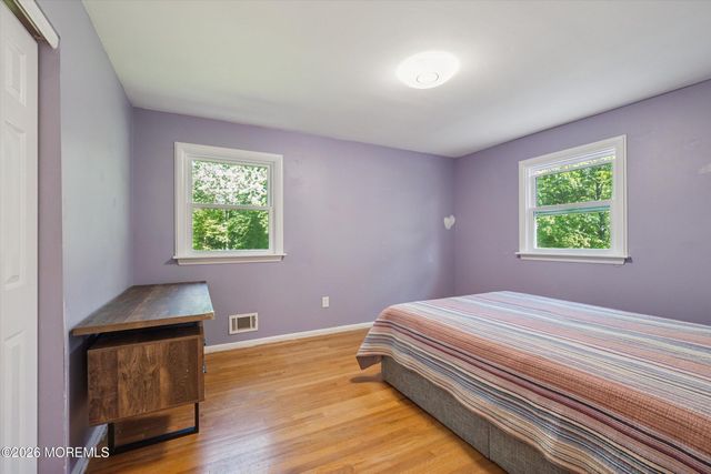 4 Wylie Terrace, Morganville, NJ 07751