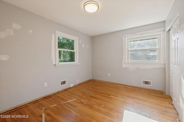 4 Wylie Terrace, Morganville, NJ 07751