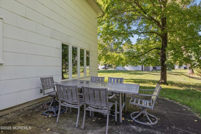 4 Wylie Terrace, Morganville, NJ 07751