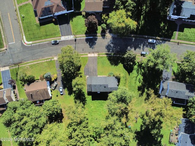 4 Wylie Terrace, Morganville, NJ 07751