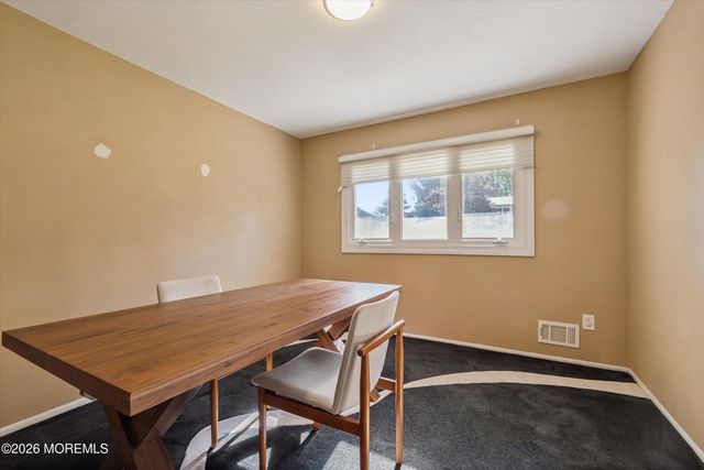 4 Wylie Terrace, Morganville, NJ 07751