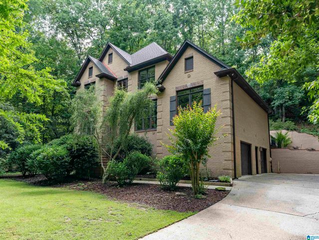 1207 LAKE FOREST CIRCLE, Hoover, AL 35244