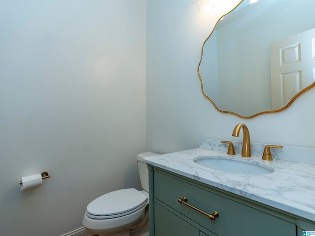 1207 LAKE FOREST CIRCLE, Hoover, AL 35244