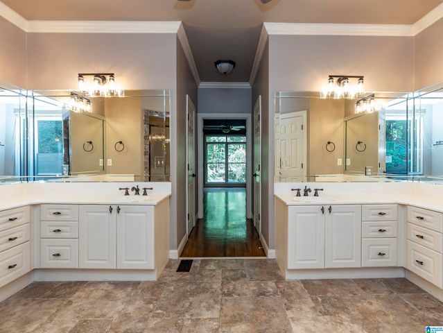 1207 LAKE FOREST CIRCLE, Hoover, AL 35244