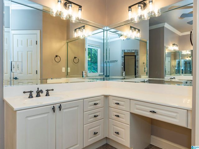 1207 LAKE FOREST CIRCLE, Hoover, AL 35244