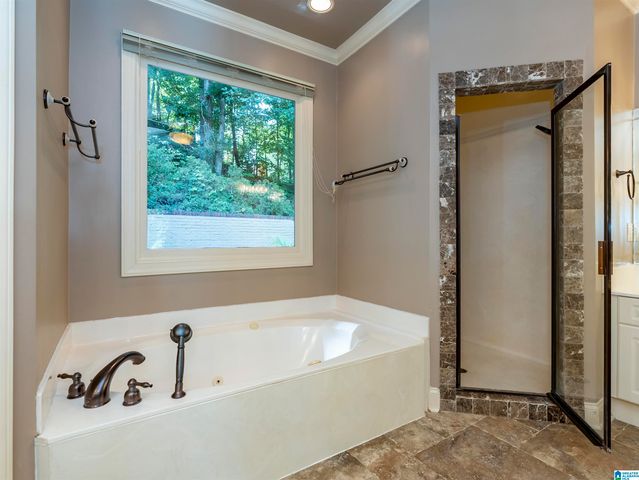 1207 LAKE FOREST CIRCLE, Hoover, AL 35244