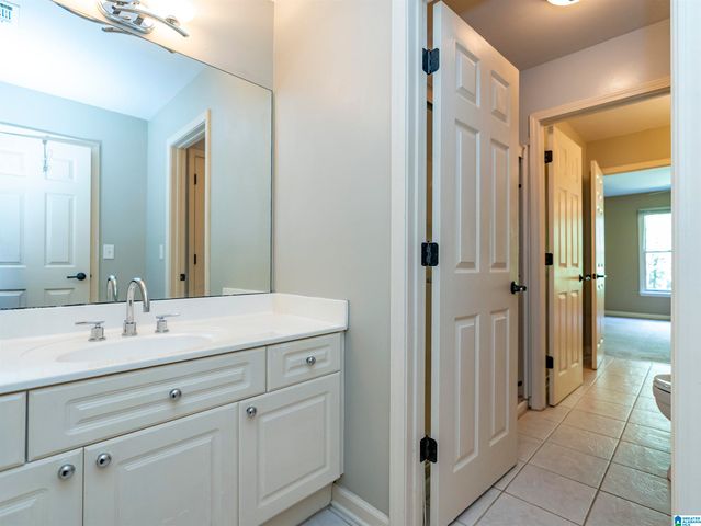 1207 LAKE FOREST CIRCLE, Hoover, AL 35244