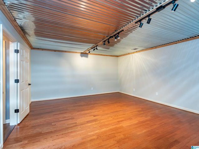 1207 LAKE FOREST CIRCLE, Hoover, AL 35244