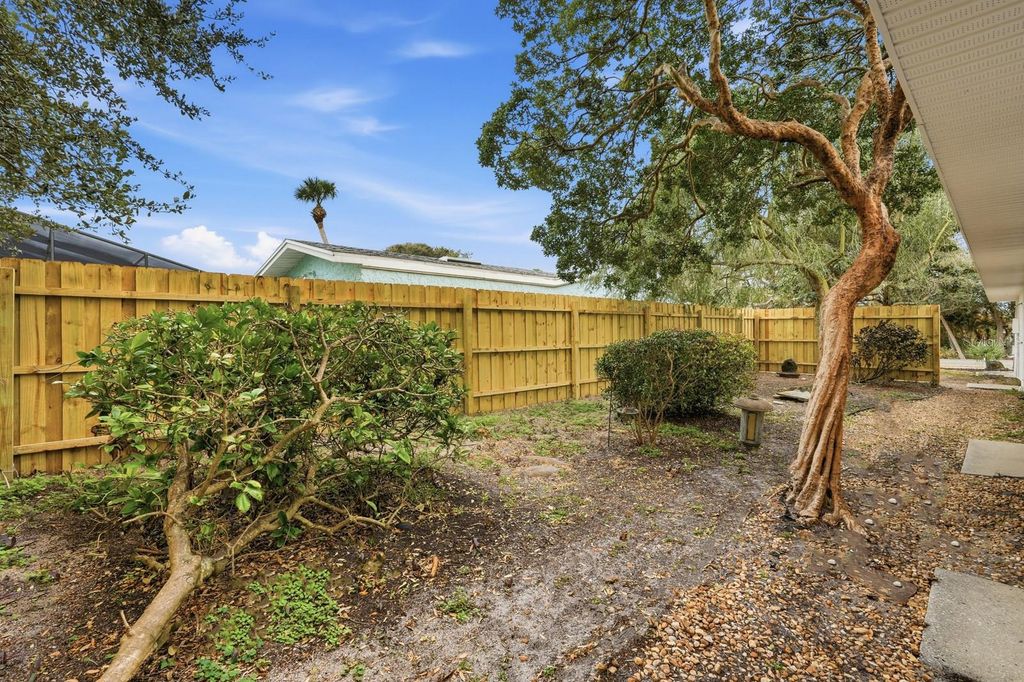 Image 29 of property listing at 4607 SAXON DRIVE, New Smyrna Beach, FL 32169