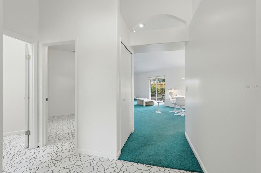 Image 8 of property listing at 4607 SAXON DRIVE, New Smyrna Beach, FL 32169