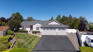 3746 SW Xero Avenue, Redmond, OR 97756