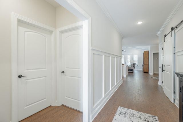 8896 Little Pine Lane, Ooltewah, TN 37363