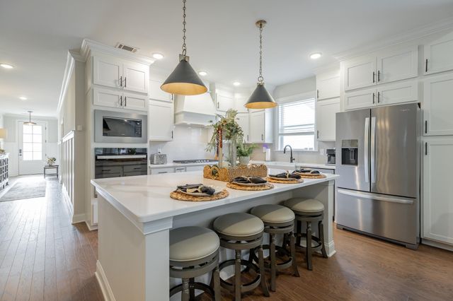 8896 Little Pine Lane, Ooltewah, TN 37363