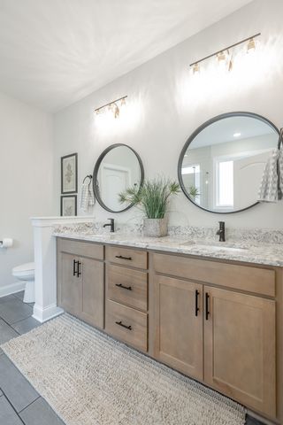 8896 Little Pine Lane, Ooltewah, TN 37363