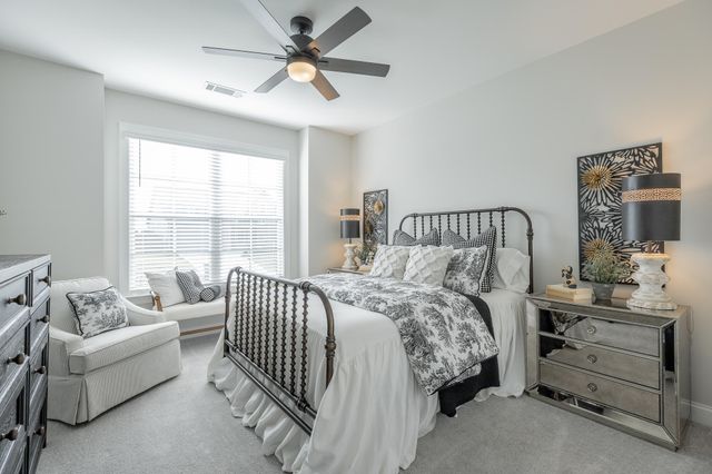 8896 Little Pine Lane, Ooltewah, TN 37363