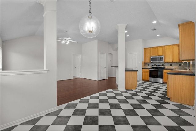 18027 Redbud Terrace Lane, Cypress, TX 77433