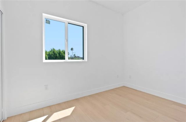 2637 S Garth 6, Los Angeles, CA 90034