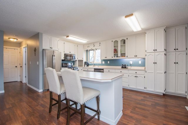 1901 18th Street S, Fargo, ND 58103