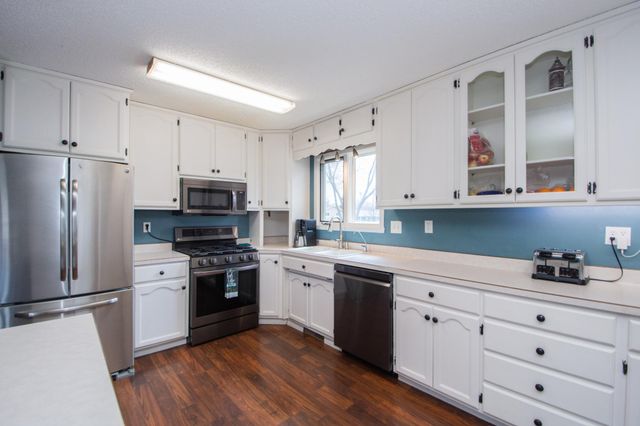 1901 18th Street S, Fargo, ND 58103