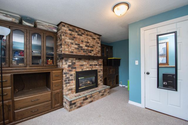 1901 18th Street S, Fargo, ND 58103