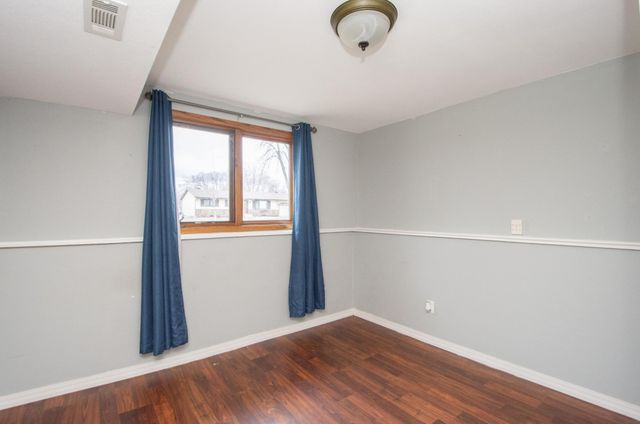 1901 18th Street S, Fargo, ND 58103