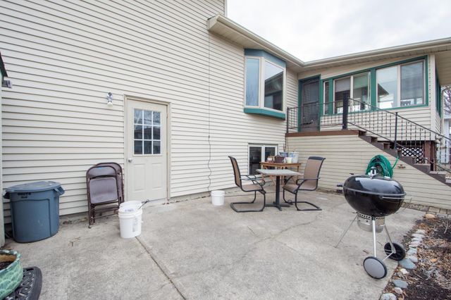 1901 18th Street S, Fargo, ND 58103