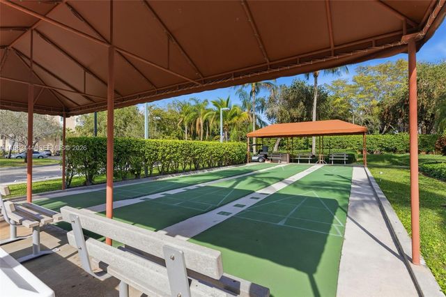7765 Yardley Drive 313, Tamarac, FL 33321