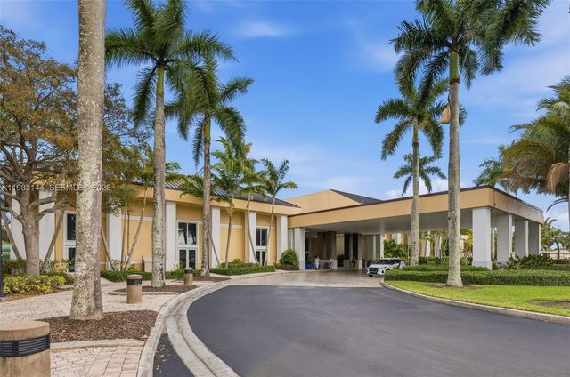 7765 Yardley Drive 313, Tamarac, FL 33321