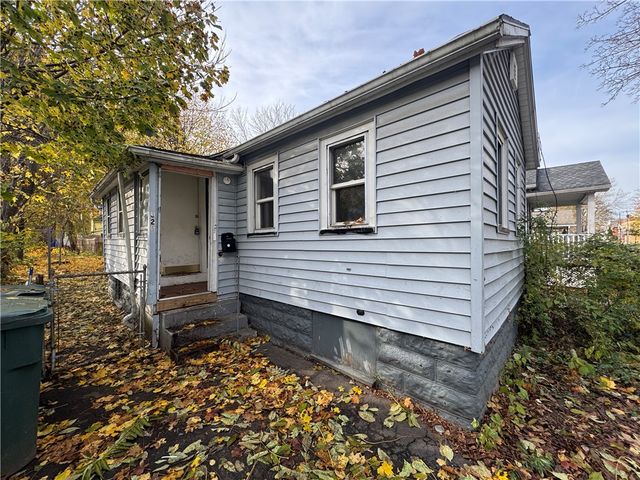 325 Orange St, Rochester, NY 14611