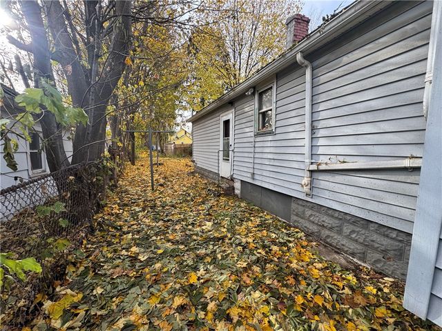 325 Orange St, Rochester, NY 14611