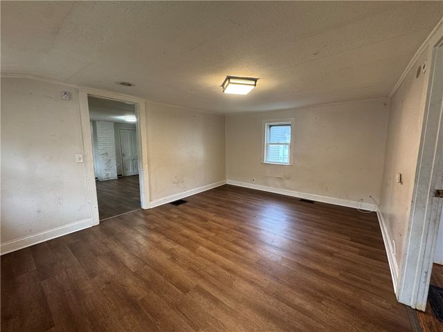 325 Orange St, Rochester, NY 14611